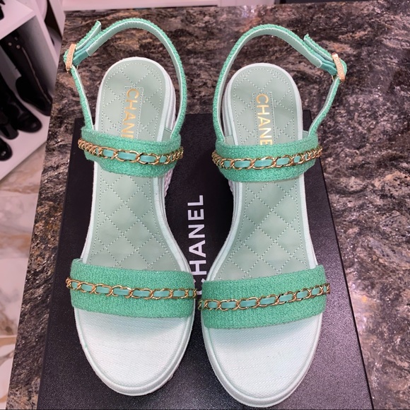NWT CHANEL wedges, 41 - Picture 5 of 10